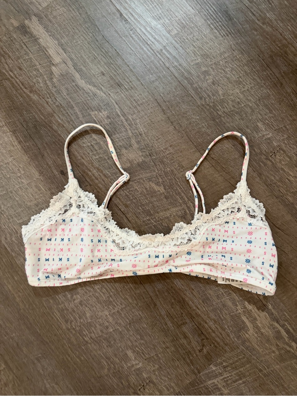 SKIMS Fits Everybody Cream Lace-Trim Bralette with Pink & Blue